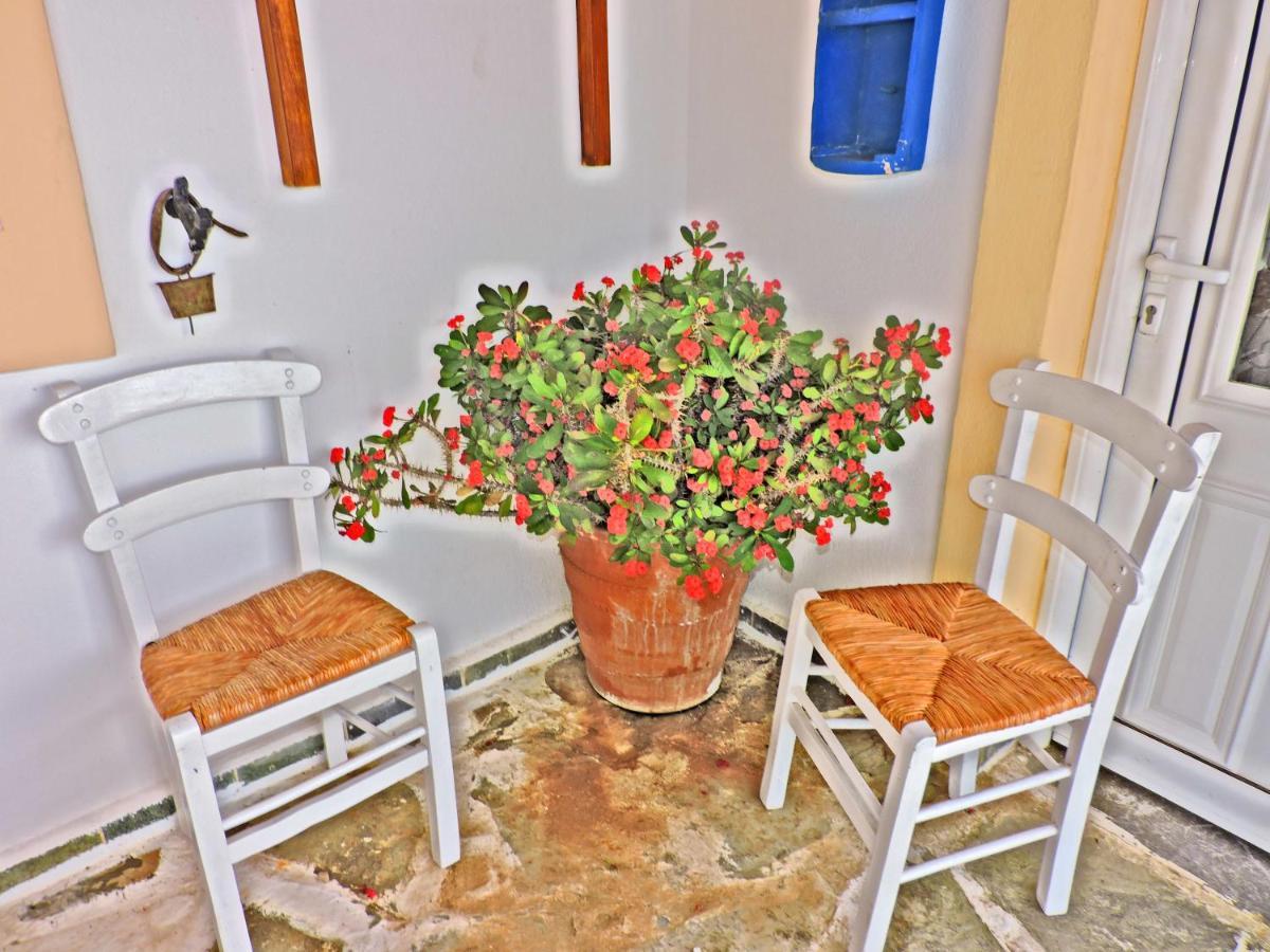 Maria Apartments Amoopi Exterior foto